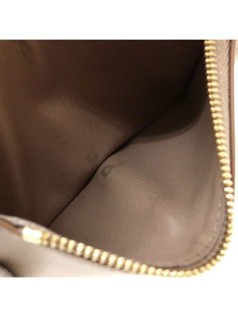 Loewe Pebble Vertical Wallet Small - Picture 4 of 9